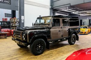 Land Rover Defender 110 2.2 TD4 SE 2013