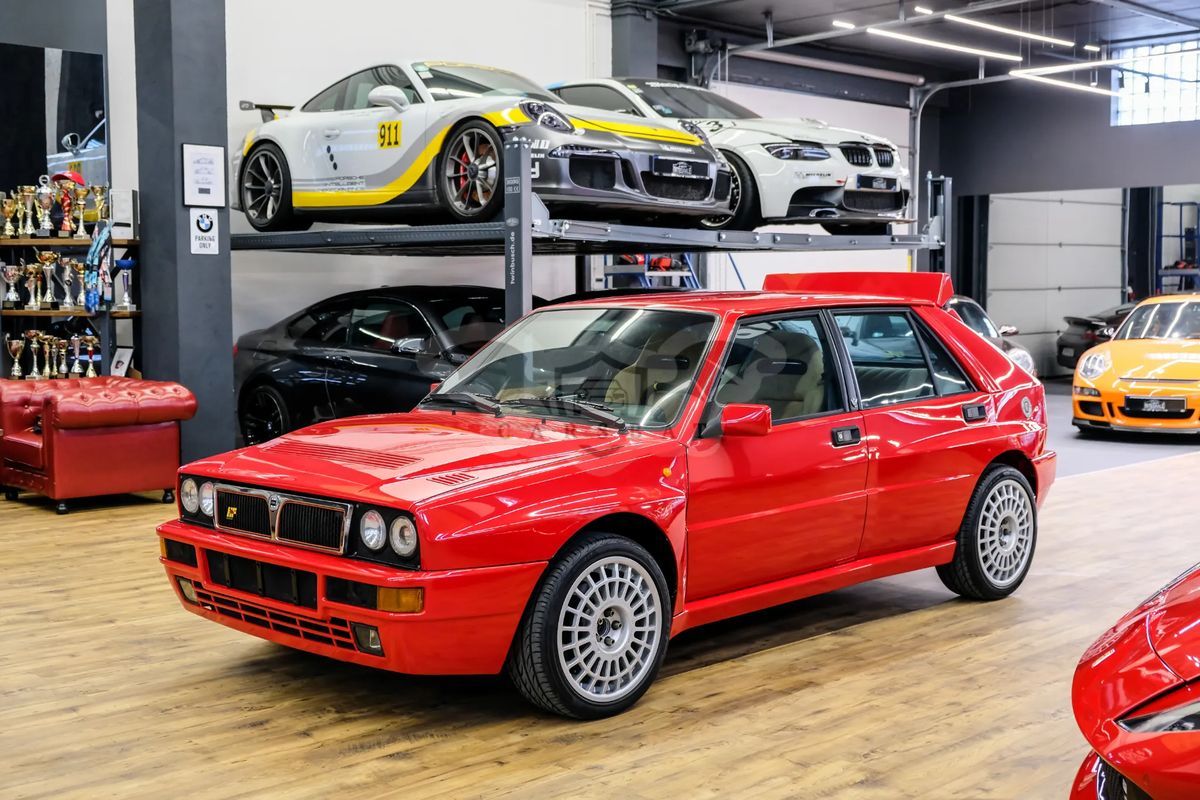 Lancia Delta 2000 HF Integrale Sedici 1994