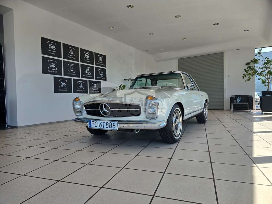Mercedes-Benz SL R107 1970