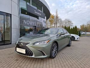 Lexus ES 2023