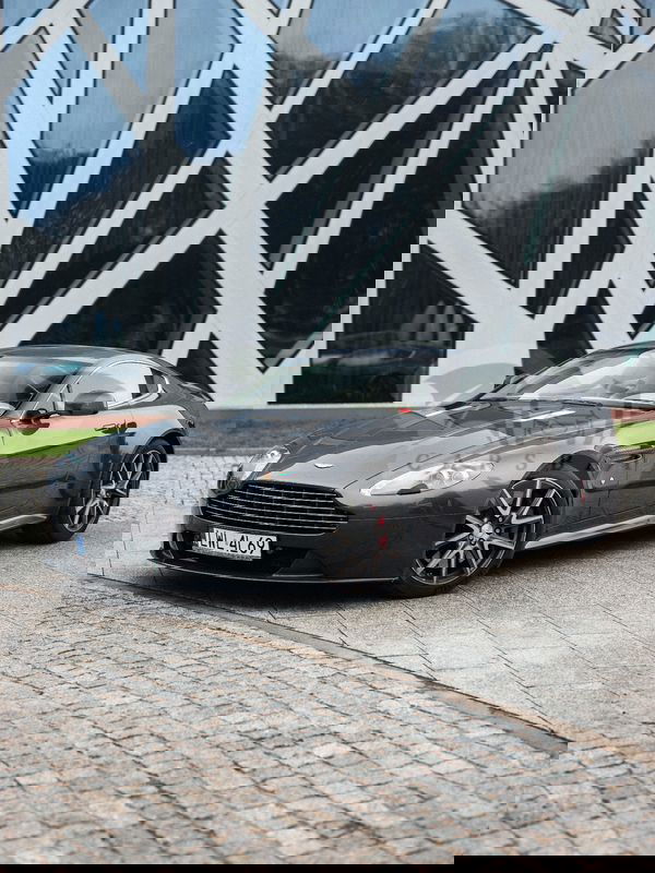 Aston Martin Vantage S Sport Shift II 2011