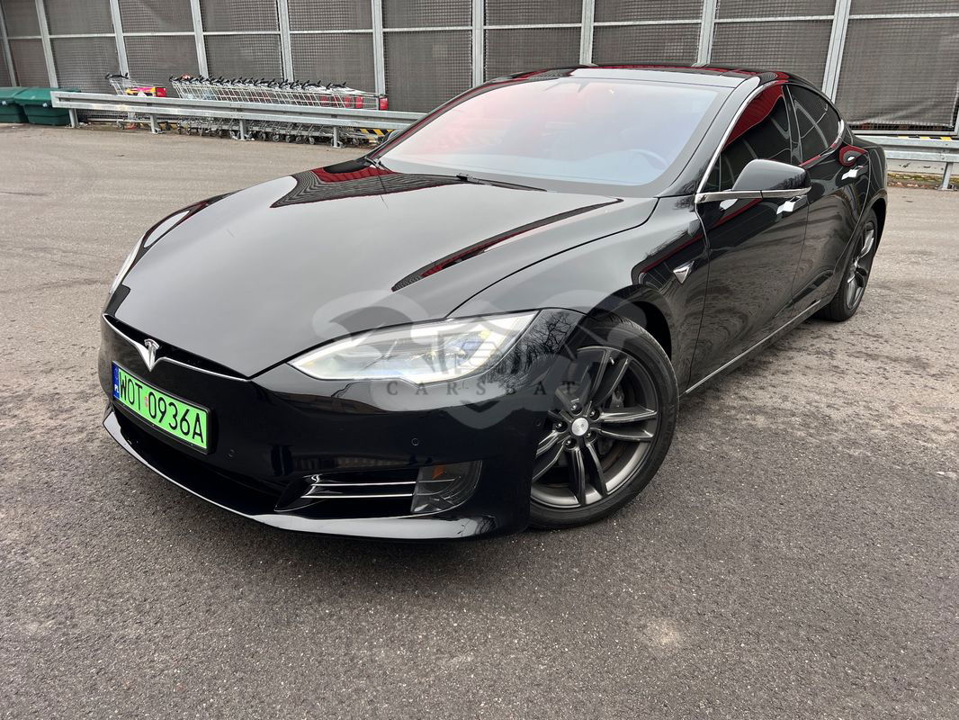 Tesla Model S Standard Reichweite 2017