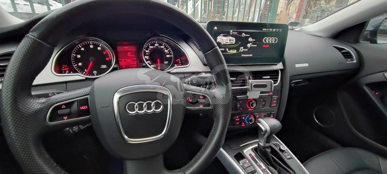 Audi A5 8T 2.0 TFSI Multitronic 2011