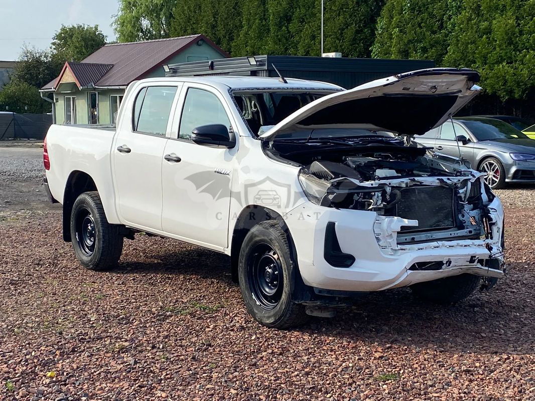 Toyota Hilux 2.4 D-4D Double Cab SR 4x4 2022
