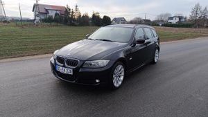 BMW 3 Series E90/E91/E92/E93 330d DPF Touring Edition Sport 2011