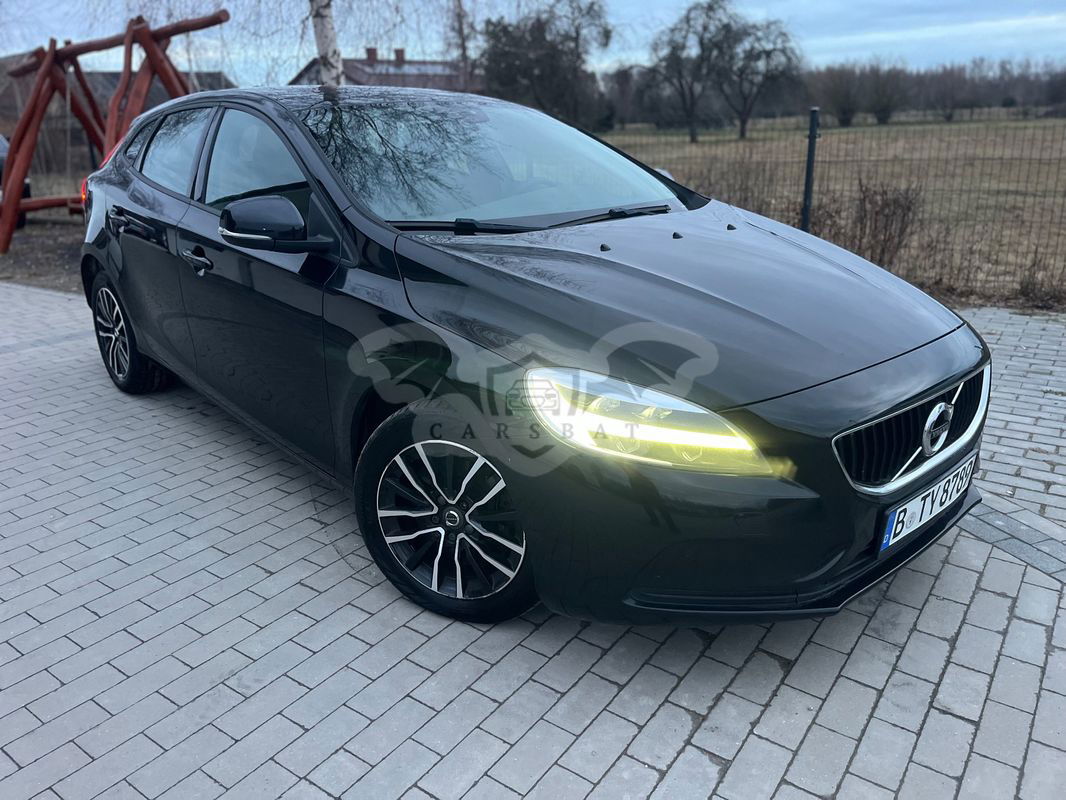 Volvo V40 II D2 Geartronic Momentum 2019