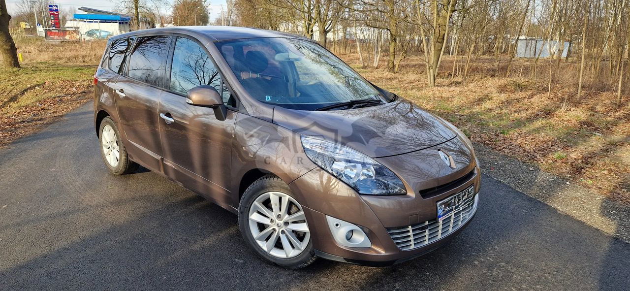 Renault Grand Scenic III dCi 150 Automatik Luxe 2010