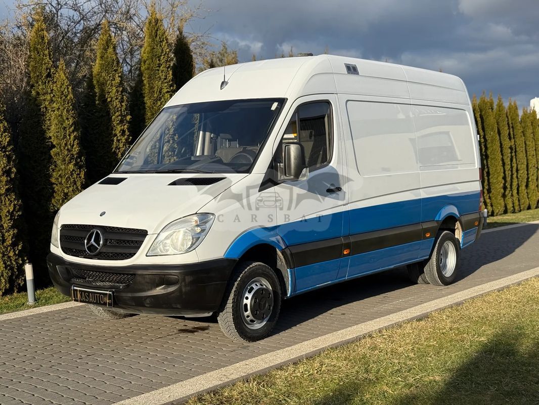 Mercedes-Benz Sprinter 2011