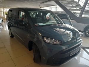 Toyota Proace City Long 1.5 D-4D Business 2025