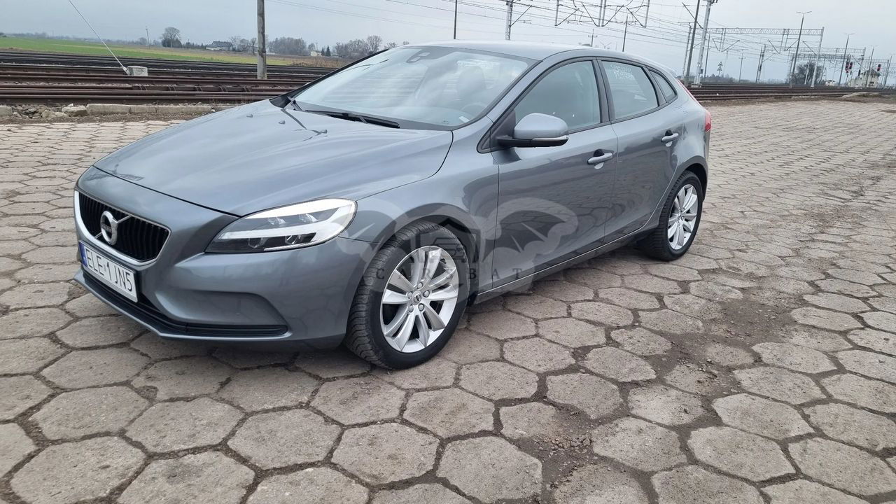 Volvo V40 II D2 Drive-E Inscription 2019
