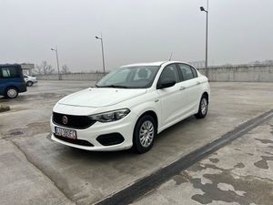Fiat Tipo II 1.4 16v Lounge 2016