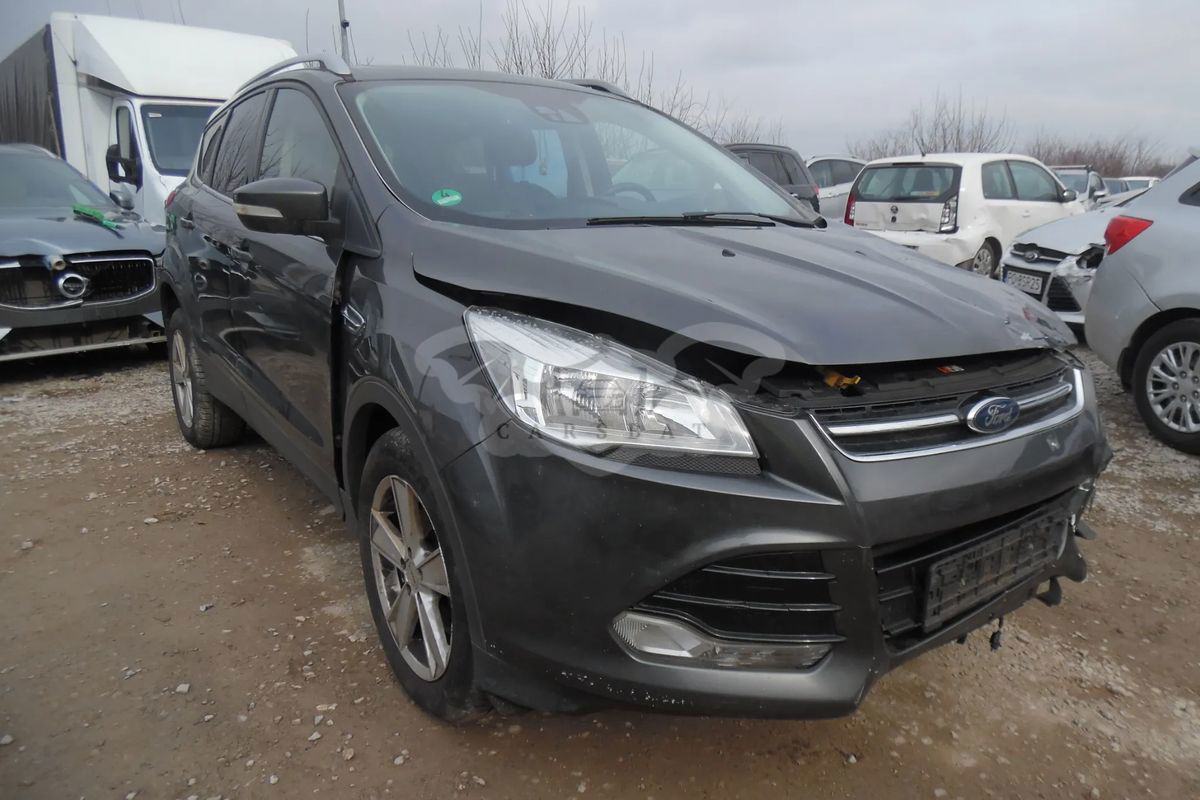 Ford Kuga II 2.0 TDCi 2x4 Trend 2015
