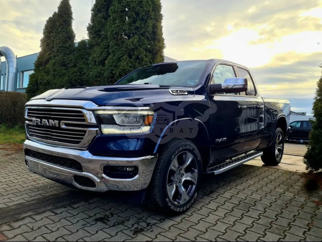 RAM 1500 5.7 Crew Cab Laramie 2019