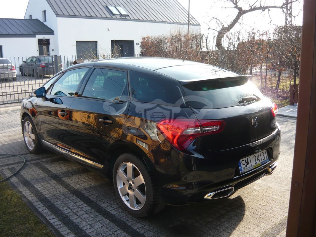DS DS5 2017