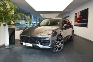 Porsche Cayenne III 2025