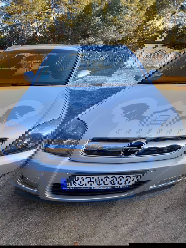 Opel Signum 2.0 T 2004