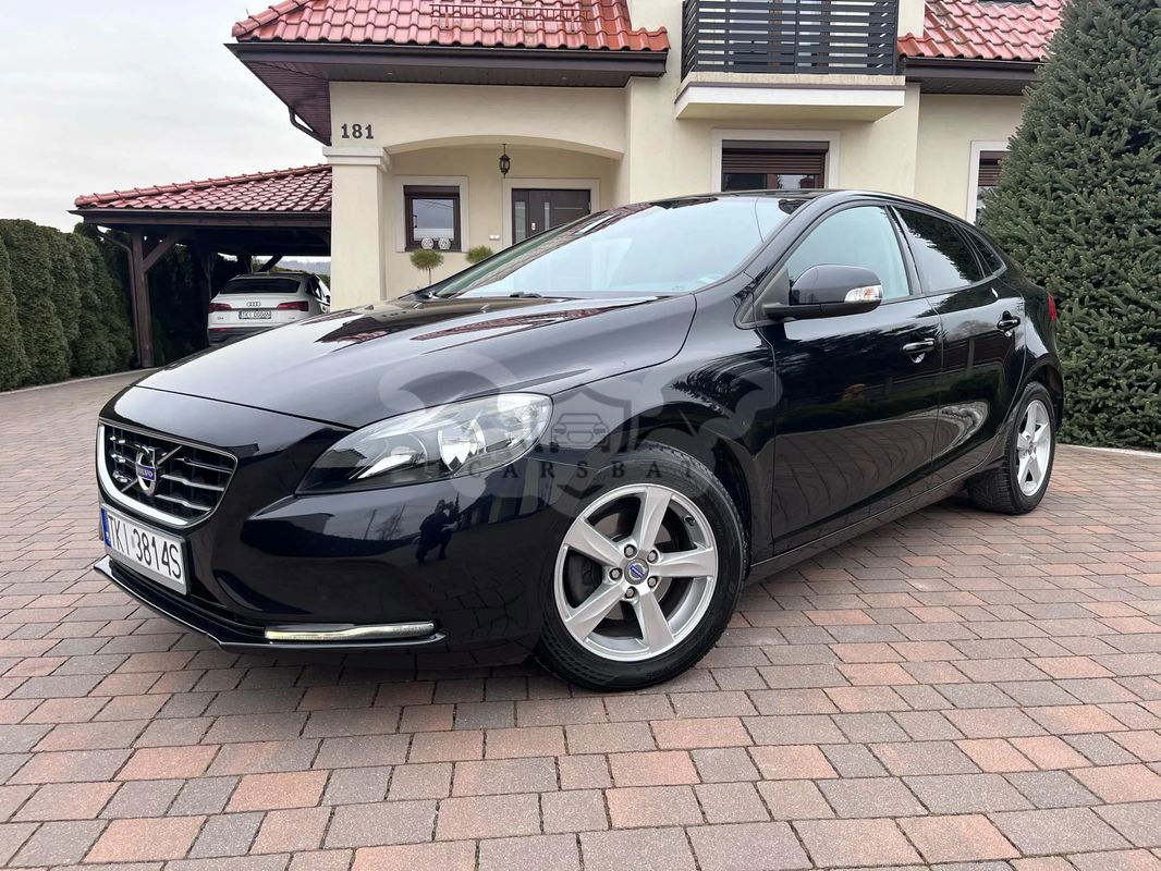 Volvo V40 II D2 Kinetic 2013