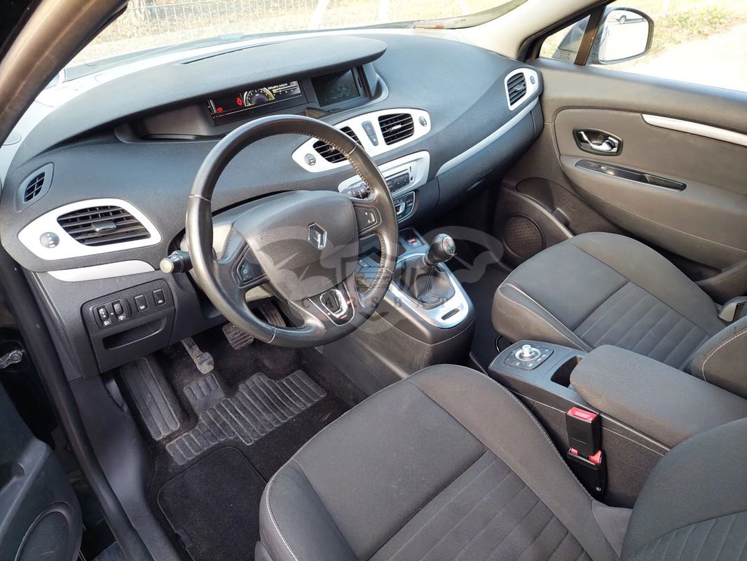 Renault Grand Scenic III dCi 110 LIMITED 2016