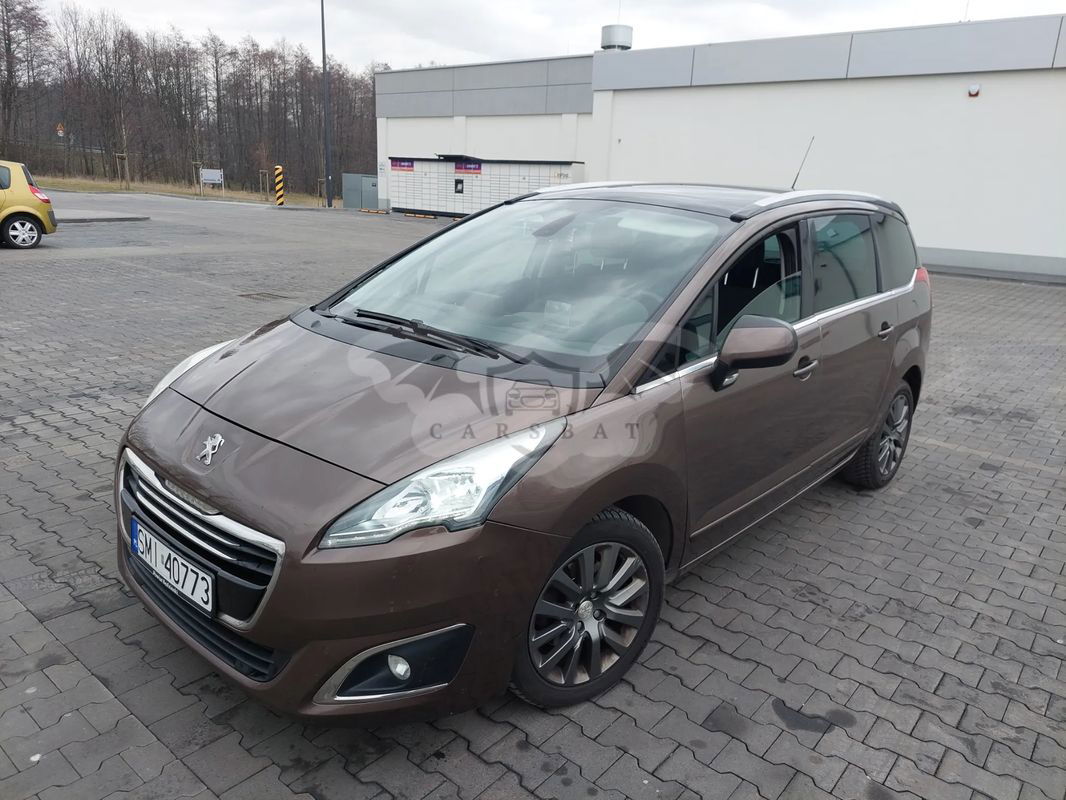 Peugeot 5008 I 2.0 HDi Allure 7os 2015