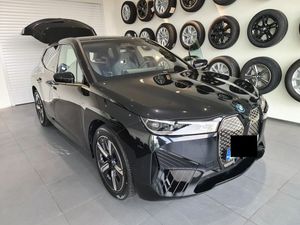 BMW iX 2023