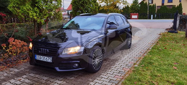 Audi A4 B8 Avant 2.0 TDI DPF Quattro 2009