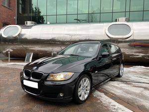 BMW 3 Series E90/E91/E92/E93 320d Efficient Dynamics 2011