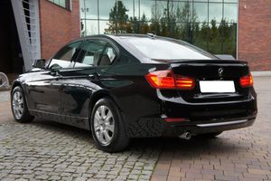 BMW 3 Series F30/F31 318d Modern Line 2012