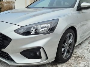 Ford Focus Mk4 Turnier 1.5 TDCi DPF Start-Stopp-System ST-Line 2019