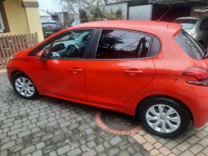 Peugeot 208 I 2016