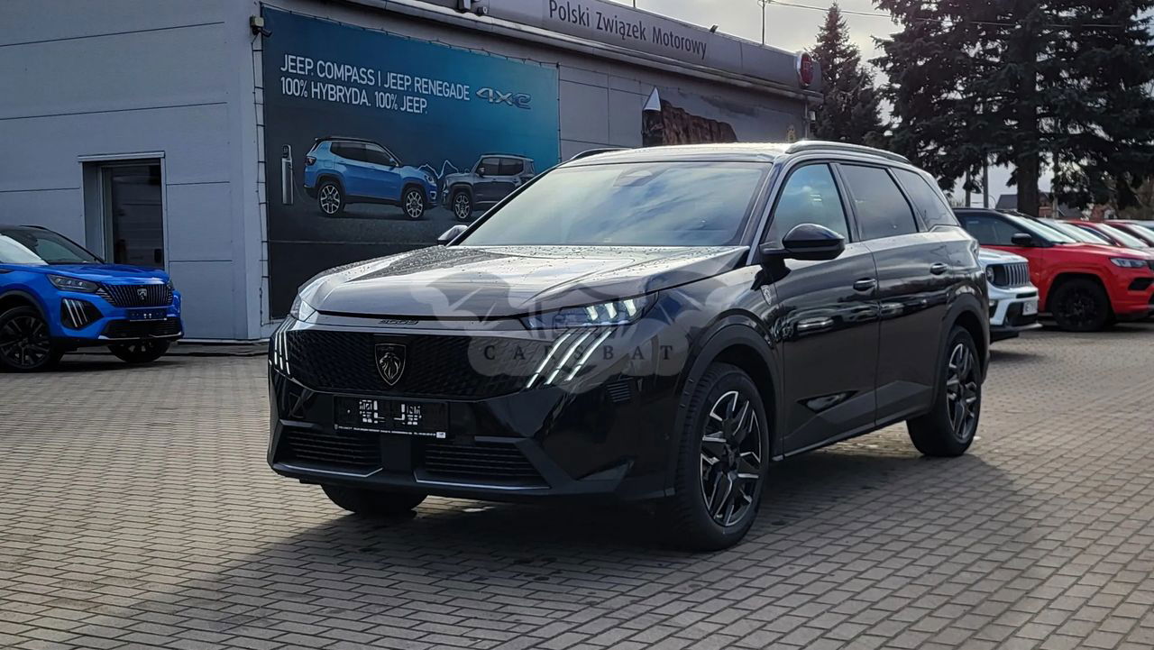 Peugeot 5008 II 1.2 PureTech mHEV GT S&S e-DCS6 2025