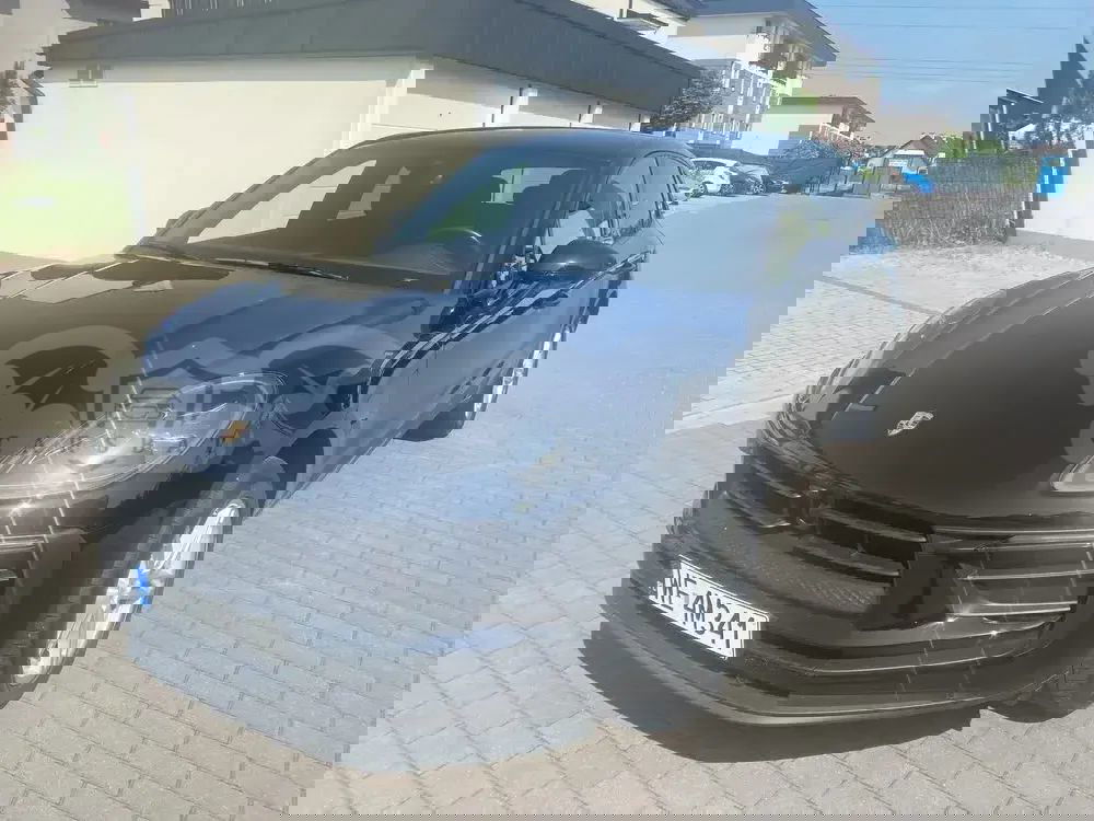 Porsche Macan I Standard 2021