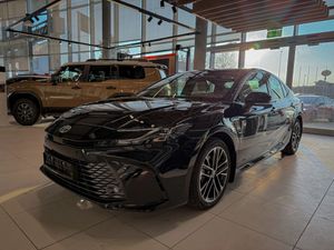 Toyota Camry 2.5 Hybrid Prestige CVT 2025