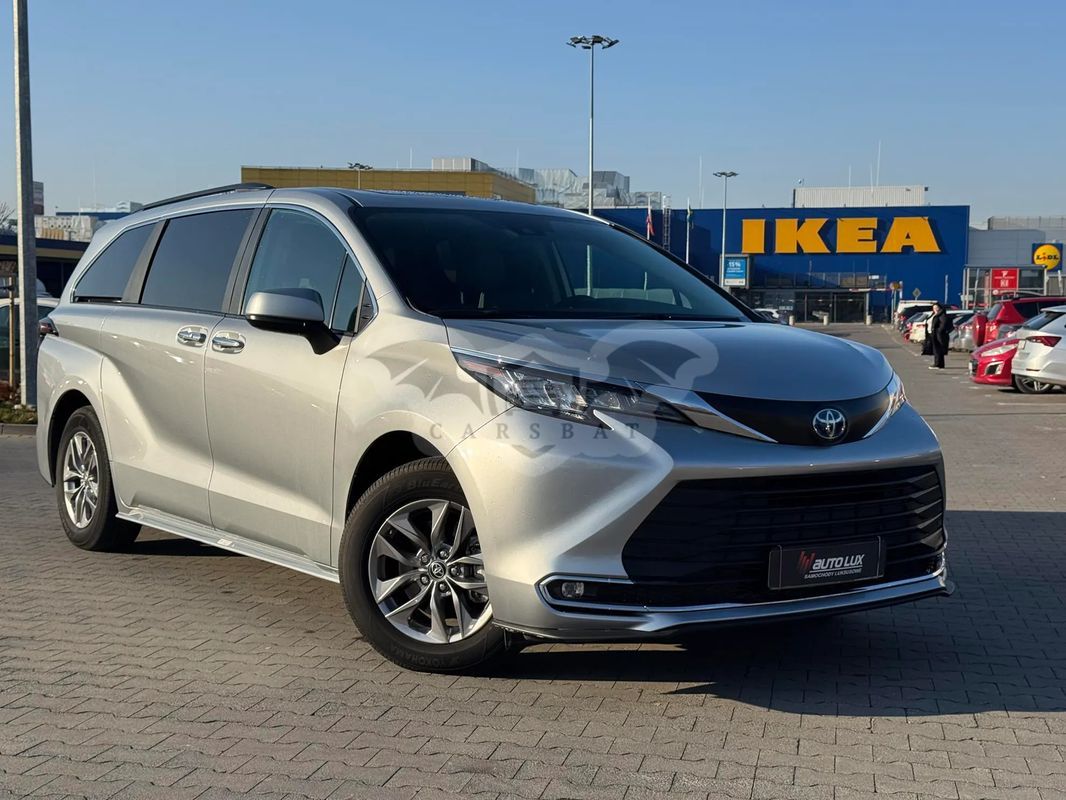 Toyota Sienna 2023