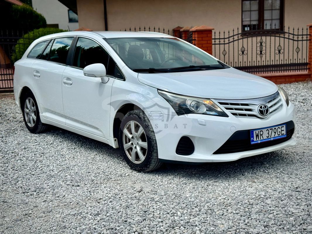 Toyota Avensis III Combi 1.8 Life 2014