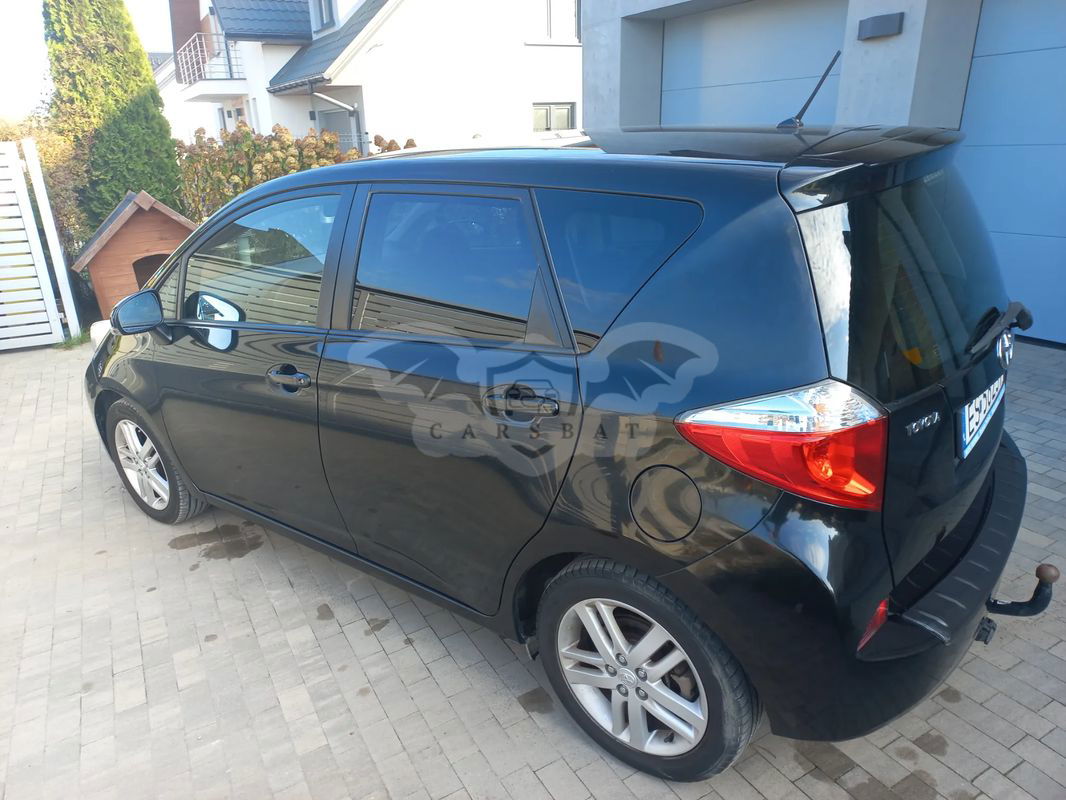 Toyota Verso-S 1.33 Life 2013