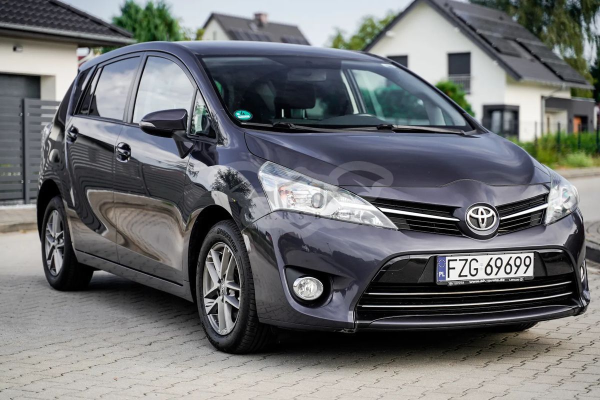 Toyota Verso 1.6 D-4D 7-Sitzer Start/Stop Skyview Edition 2015