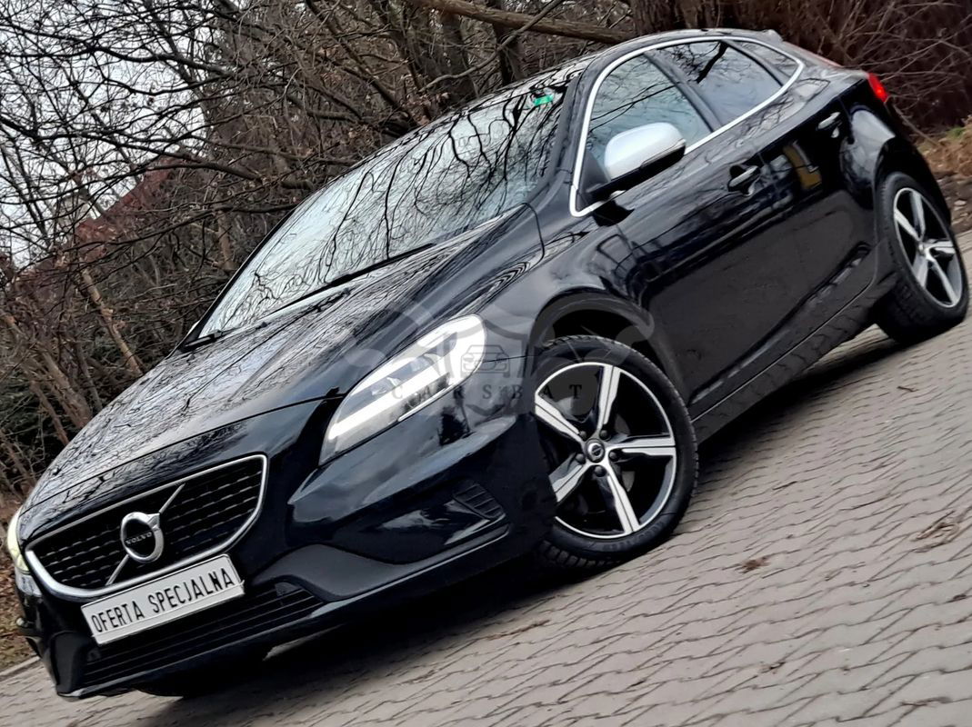 Volvo V40 II T3 Drive-E R-Design Momentum 2019