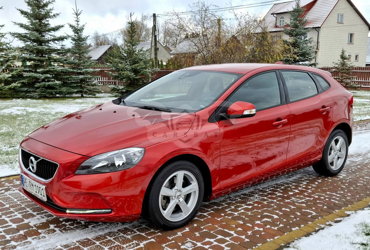 Volvo V40 II T2 2019
