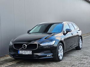 Volvo V90 D4 AWD Geartronic Momentum 2018