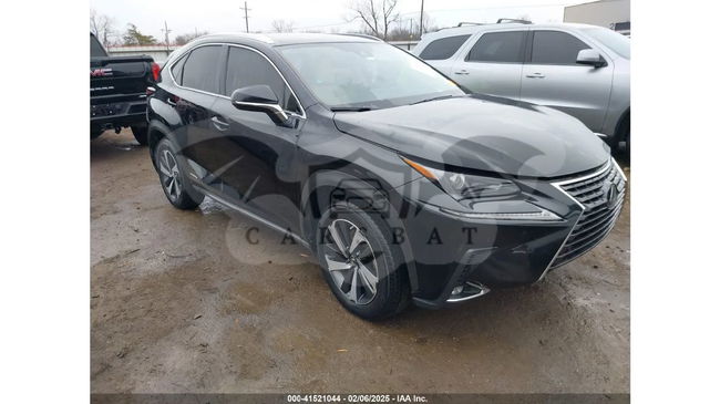 Lexus NX I 2020