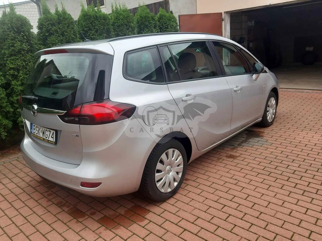 Opel Zafira C 2015