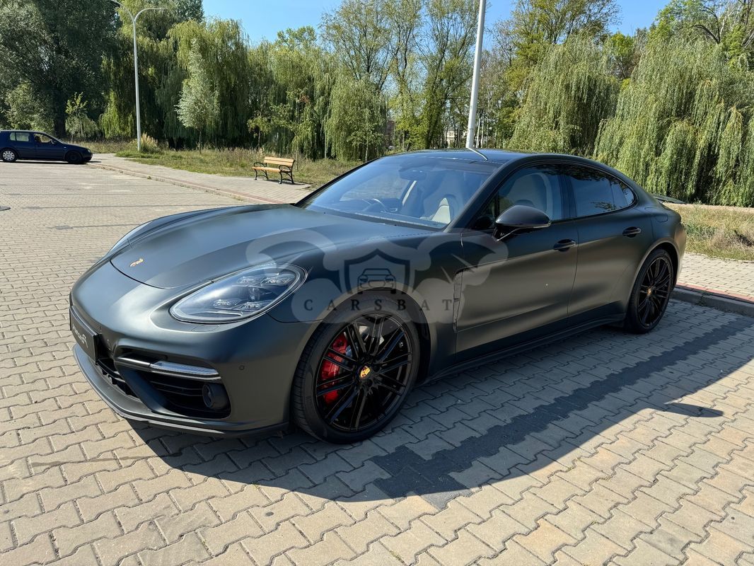 Porsche Panamera Turbo 2016