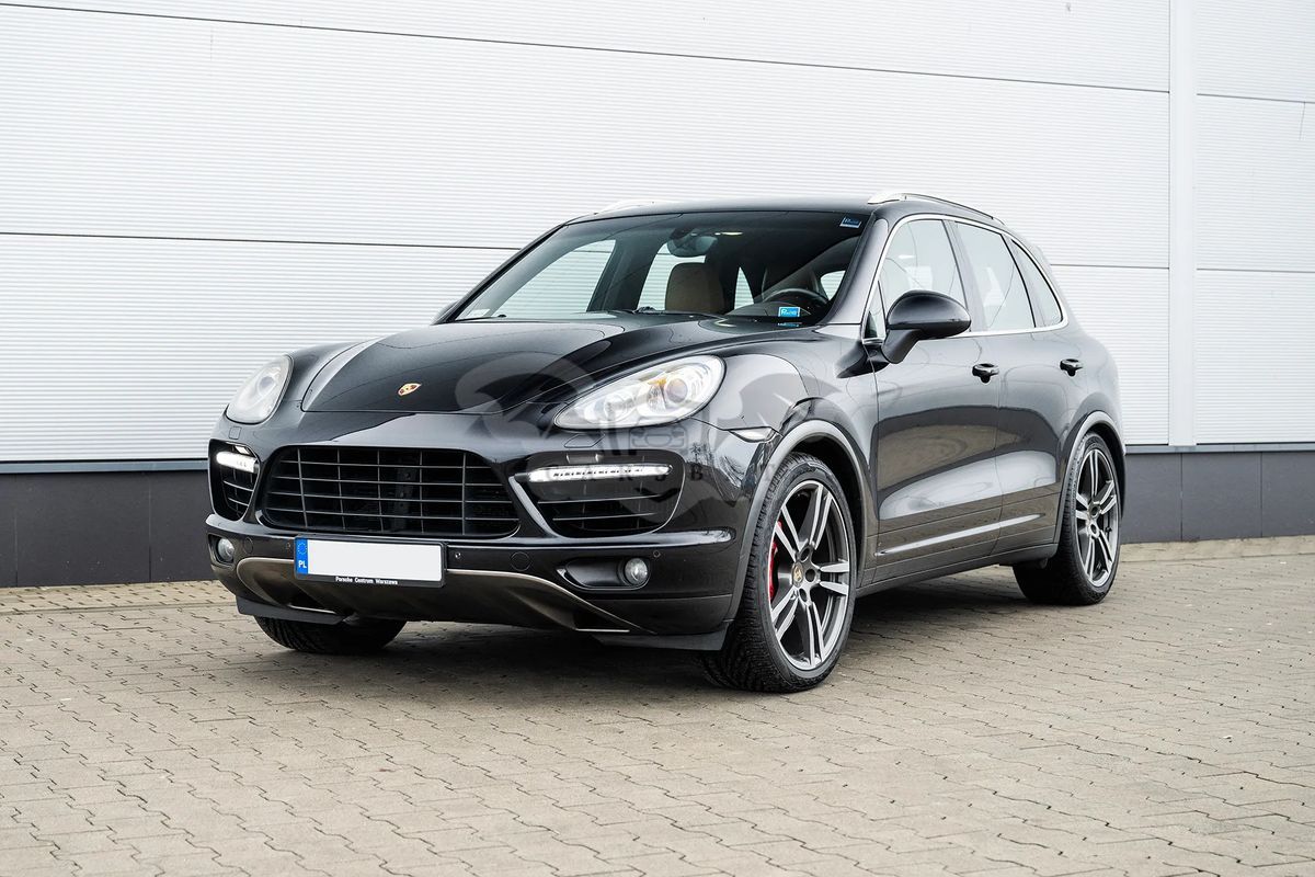 Porsche Cayenne II Turbo 2012