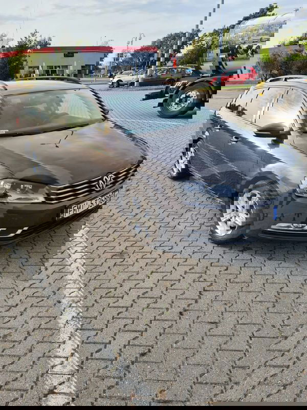 Volkswagen Passat B7 2011