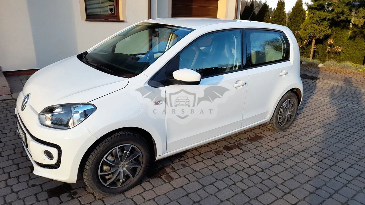 Volkswagen Up! 1.0 high 2013