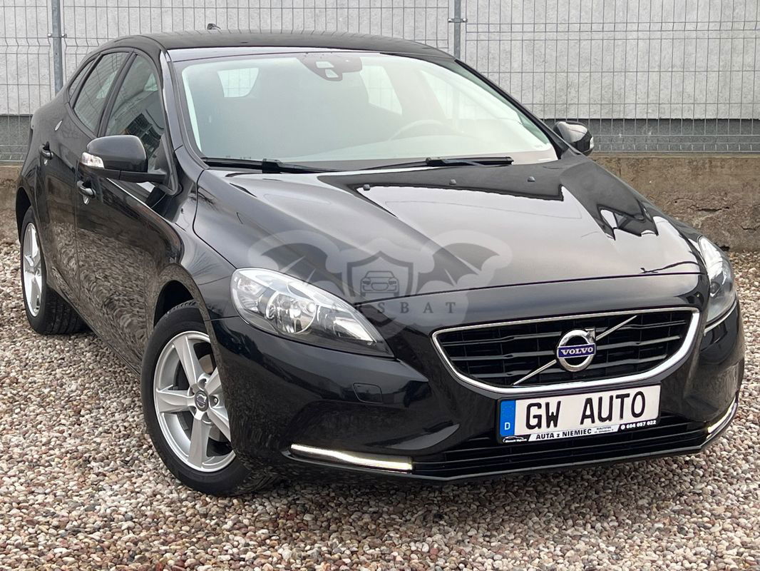 Volvo V40 II 2013