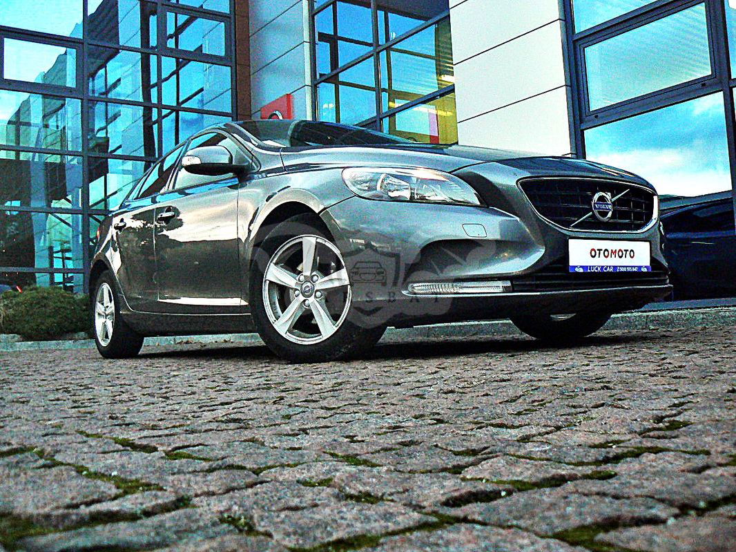 Volvo V40 II CC D2 Kinetic 2013