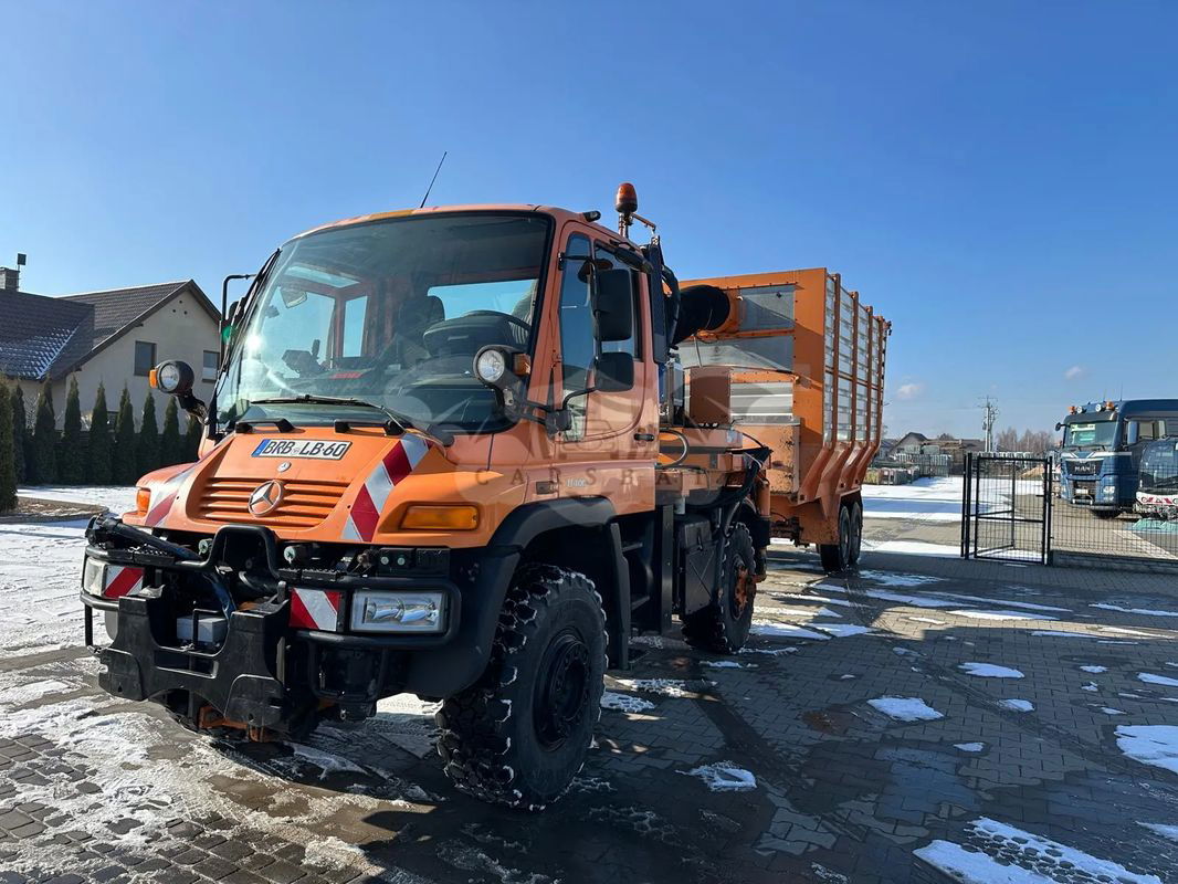 Mercedes-Benz Unimog 2002