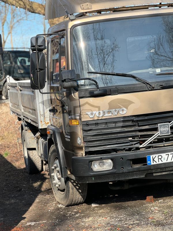Volvo FL 1999