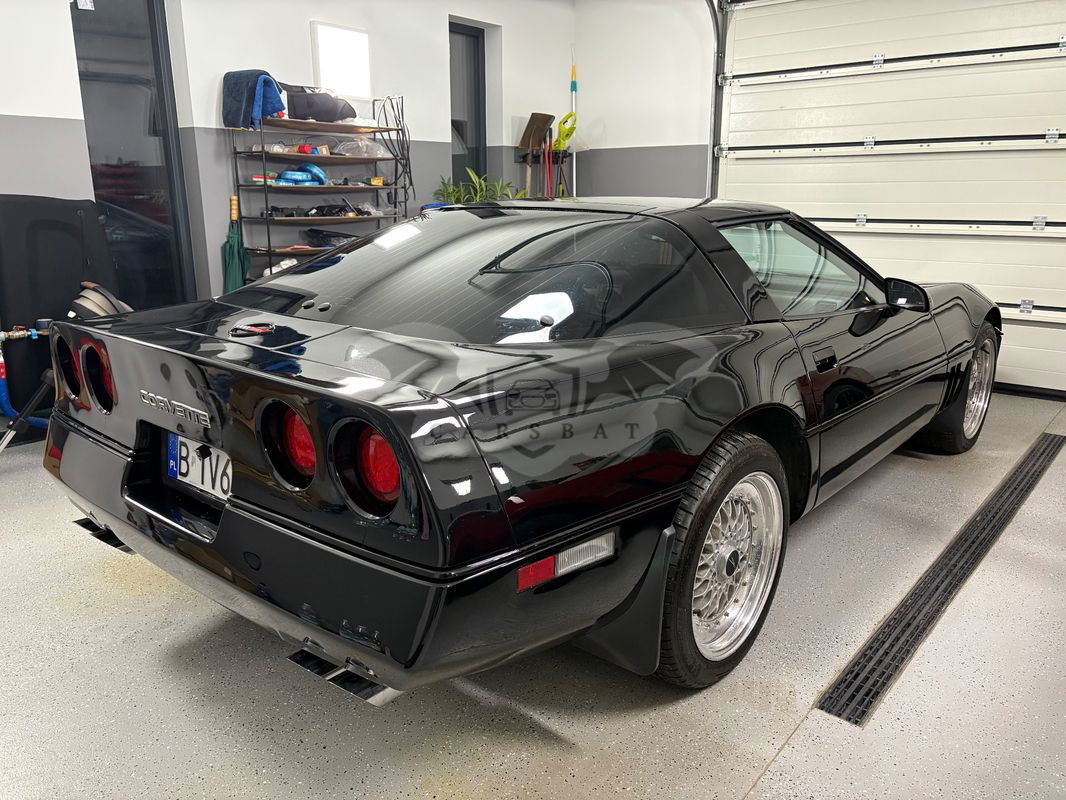 Chevrolet Corvette 1984